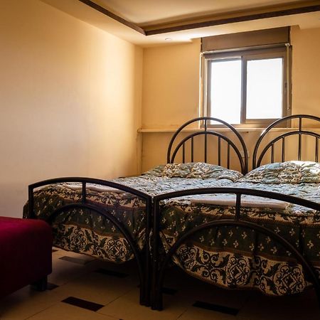 Madaba Hotel Luaran gambar